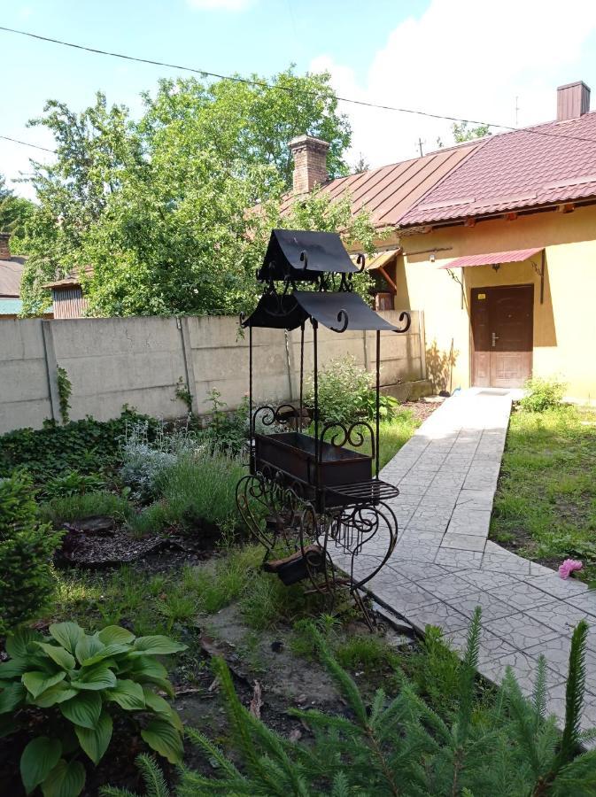 Park House Villa Rivne Esterno foto